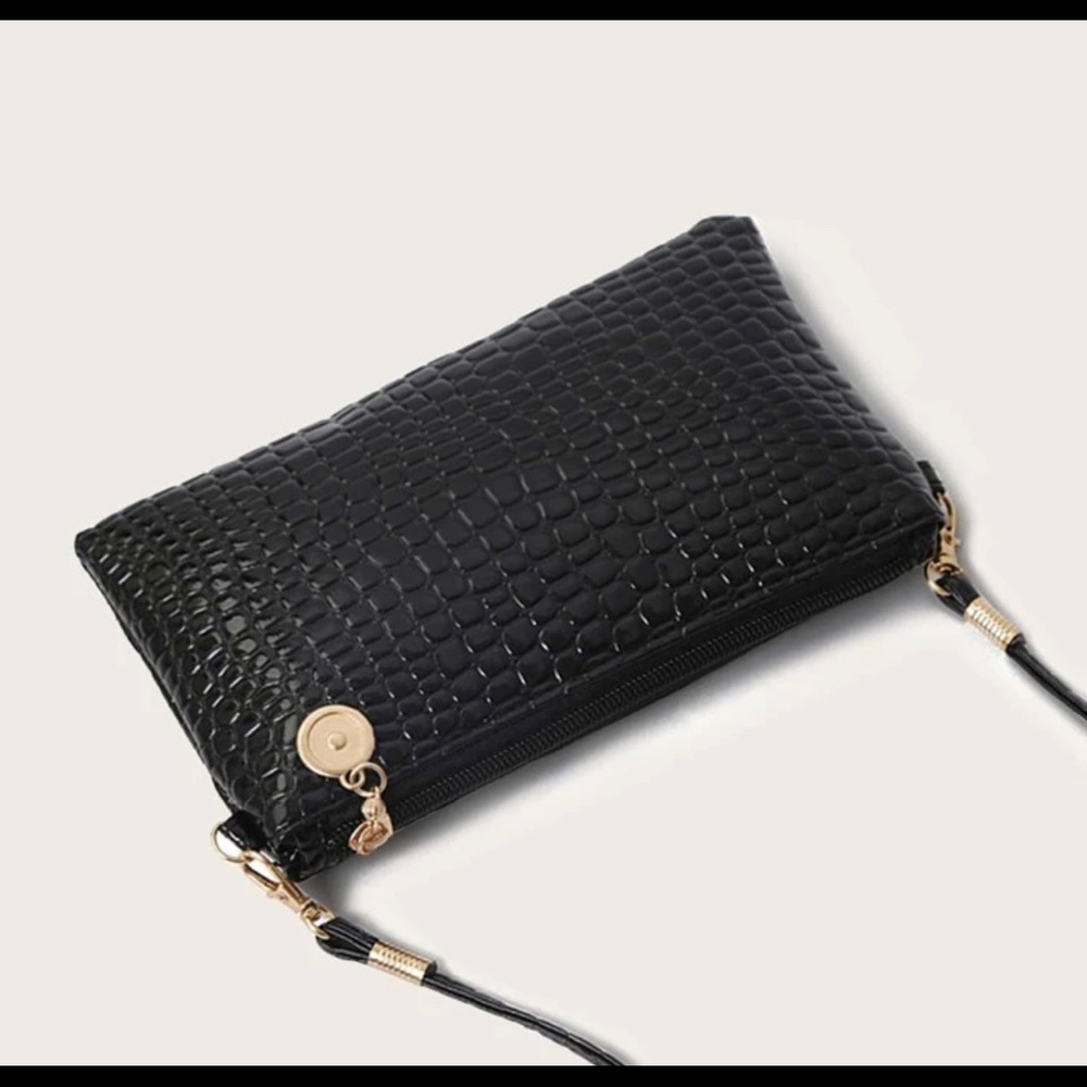 New Black & Gold Vegan Leather Croc Embossed Crossbody Bag - Picture 9 of 16